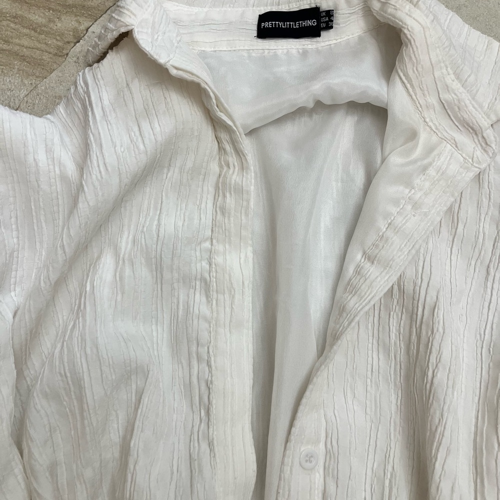 PrettyLittleThing White Textured Blouse Bodysuit